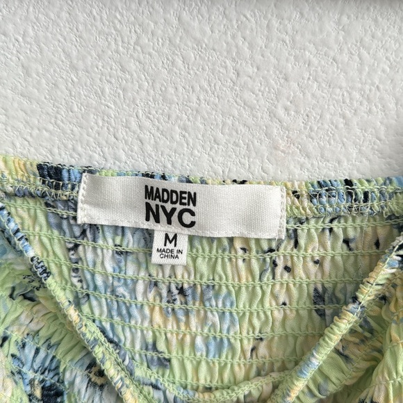 MADDEN NYC NWT green floral smocked dress - Picture 3 of 6